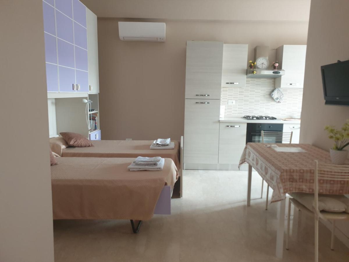 A "Casa Inn-Centro" Monolocale Catania Bagian luar foto